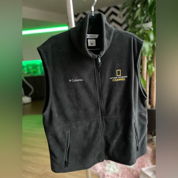 Columbia Fleece Vest Black. - Picture 2 of 8